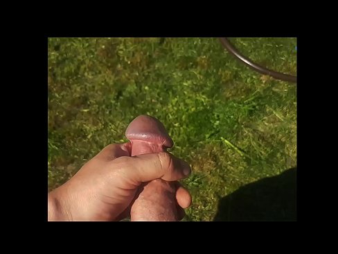 ❤️ Bidh hottie a 'faighinn a pussy pinc fucked agus cums le squirt ann an gàrradh samhraidh ❤  Bhidio fucking  aig porn gd.sexycamse.top